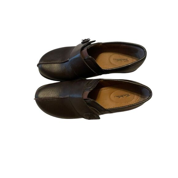 New Thom McAn Womens Dark Brown Leather Gennie Clogs Size 9 W - Picture 2 of 15